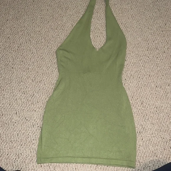 Beginning Boutique | Dresses | Green Beginning Boutique Halter Neck Dress |  Poshmark